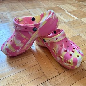 CROCS | Shoes | Classic Platform Crocs Pink Lemonade W8m6 | Poshmark